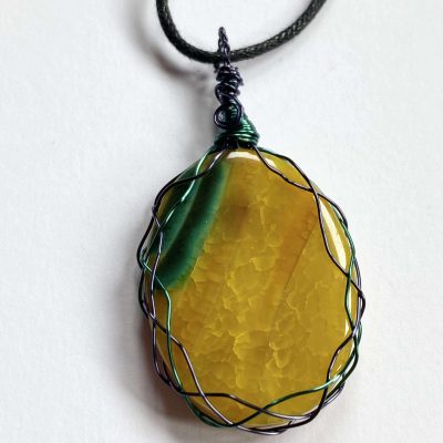 Yellow agate pendant