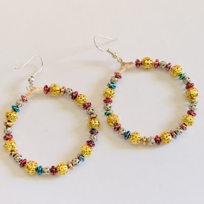 FESTIVE HOOPS